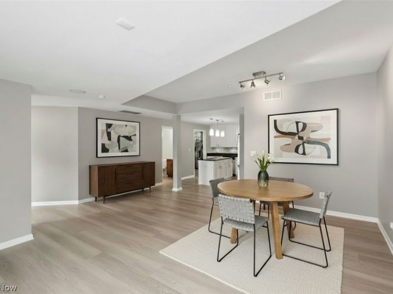 7417 Battery Park Boulevard, Cleveland, OH 44102 Photo 6