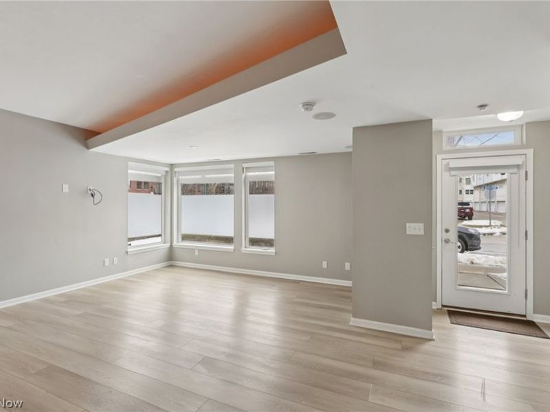 7417 Battery Park Boulevard, Cleveland, OH 44102 Photo 7