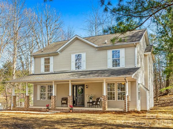 907 Gleason Street, Arden, NC 28704