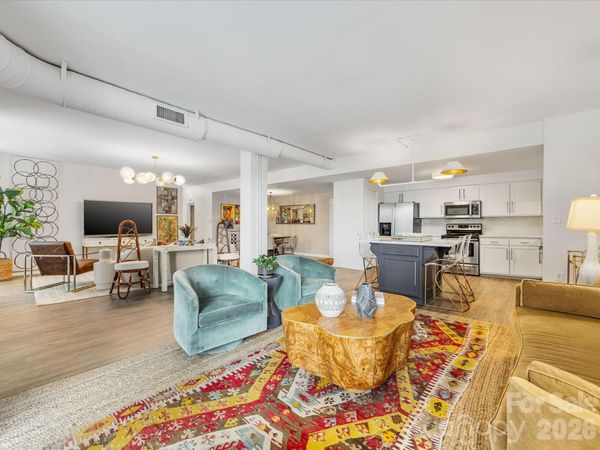 1300 Reece Road, Unit 200, Charlotte, NC 28209