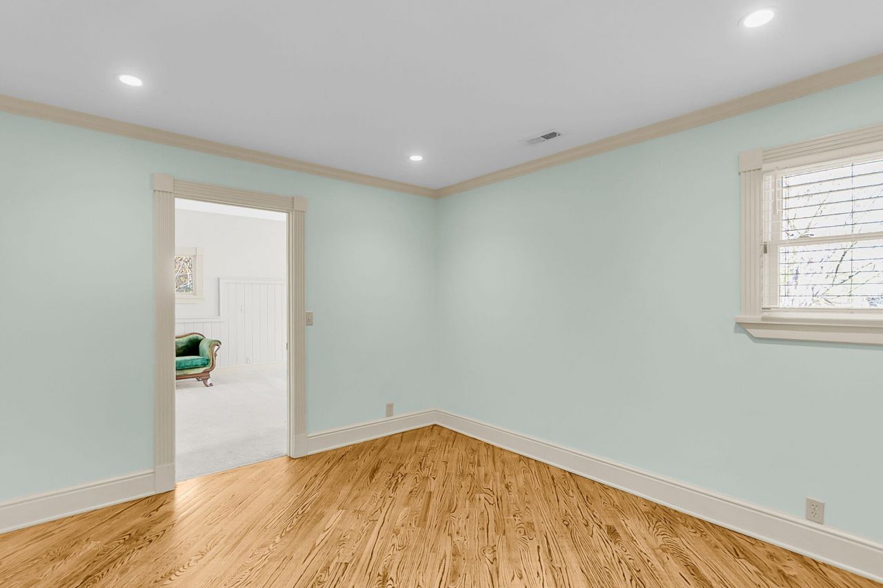 6911 Buckhorn Road Photo 48