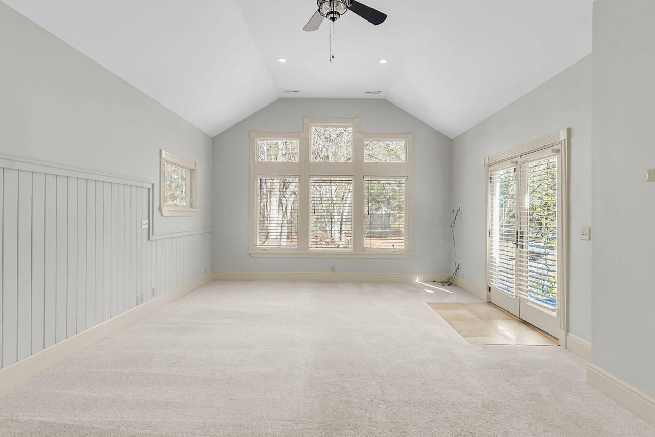 6911 Buckhorn Road Photo 51