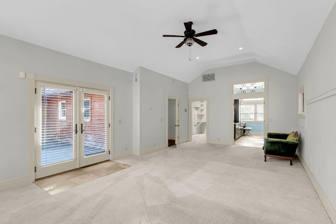 6911 Buckhorn Road Photo 53