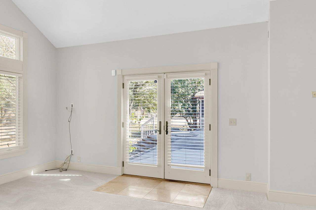 6911 Buckhorn Road Photo 55