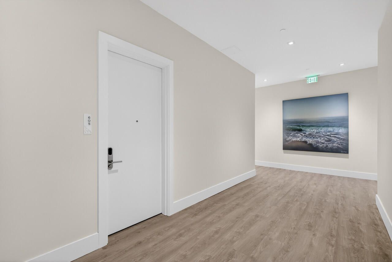 220 Lake Shore Drive, Unit 605, Lake Park, FL 33403 Photo