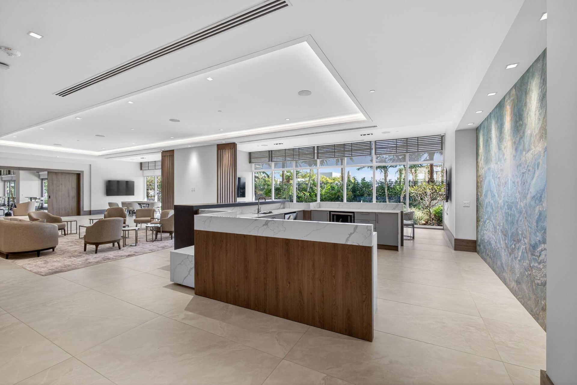 220 Lake Shore Drive, Unit 605, Lake Park, FL 33403 Photo