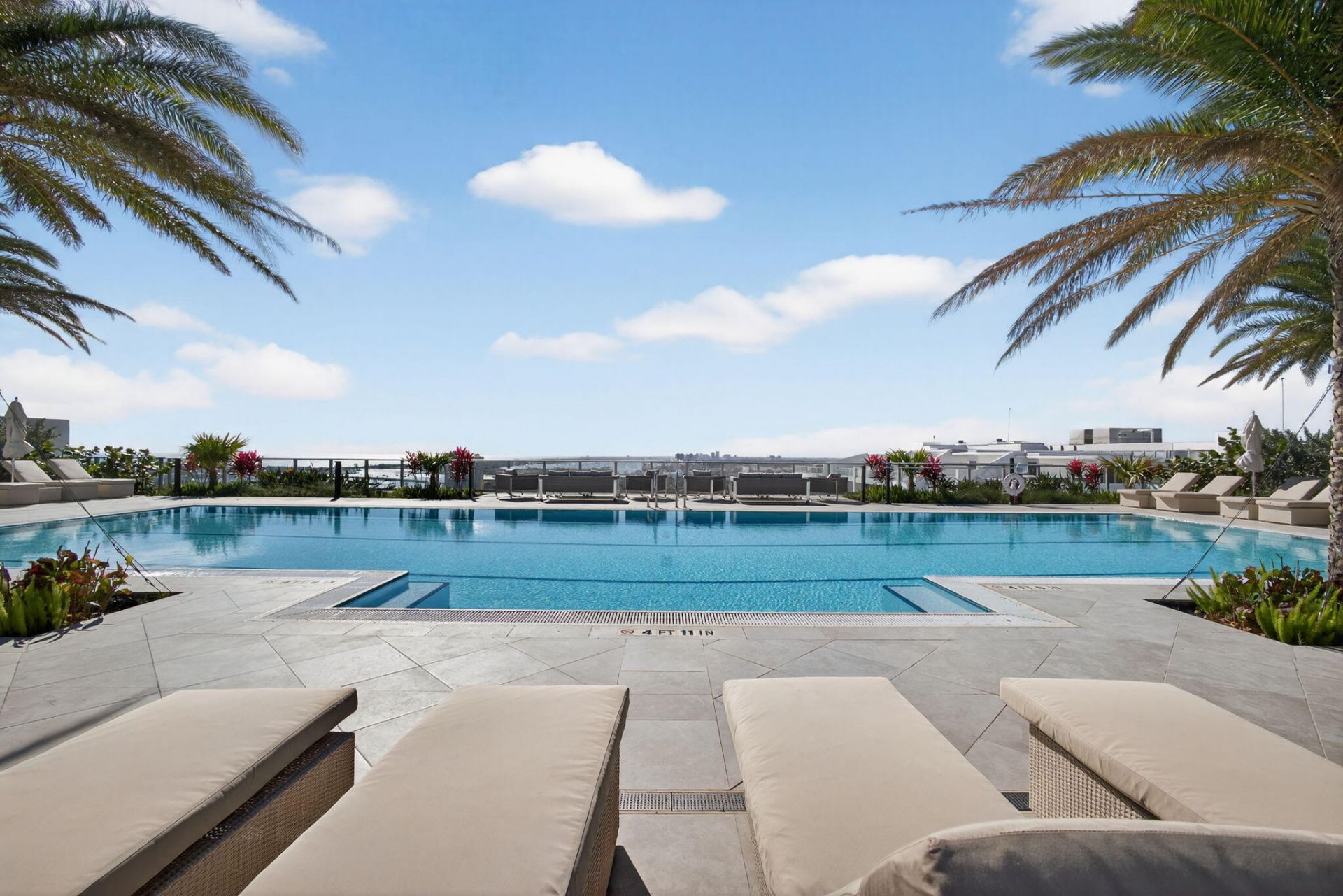 220 Lake Shore Drive, Unit 605, Lake Park, FL 33403 Photo