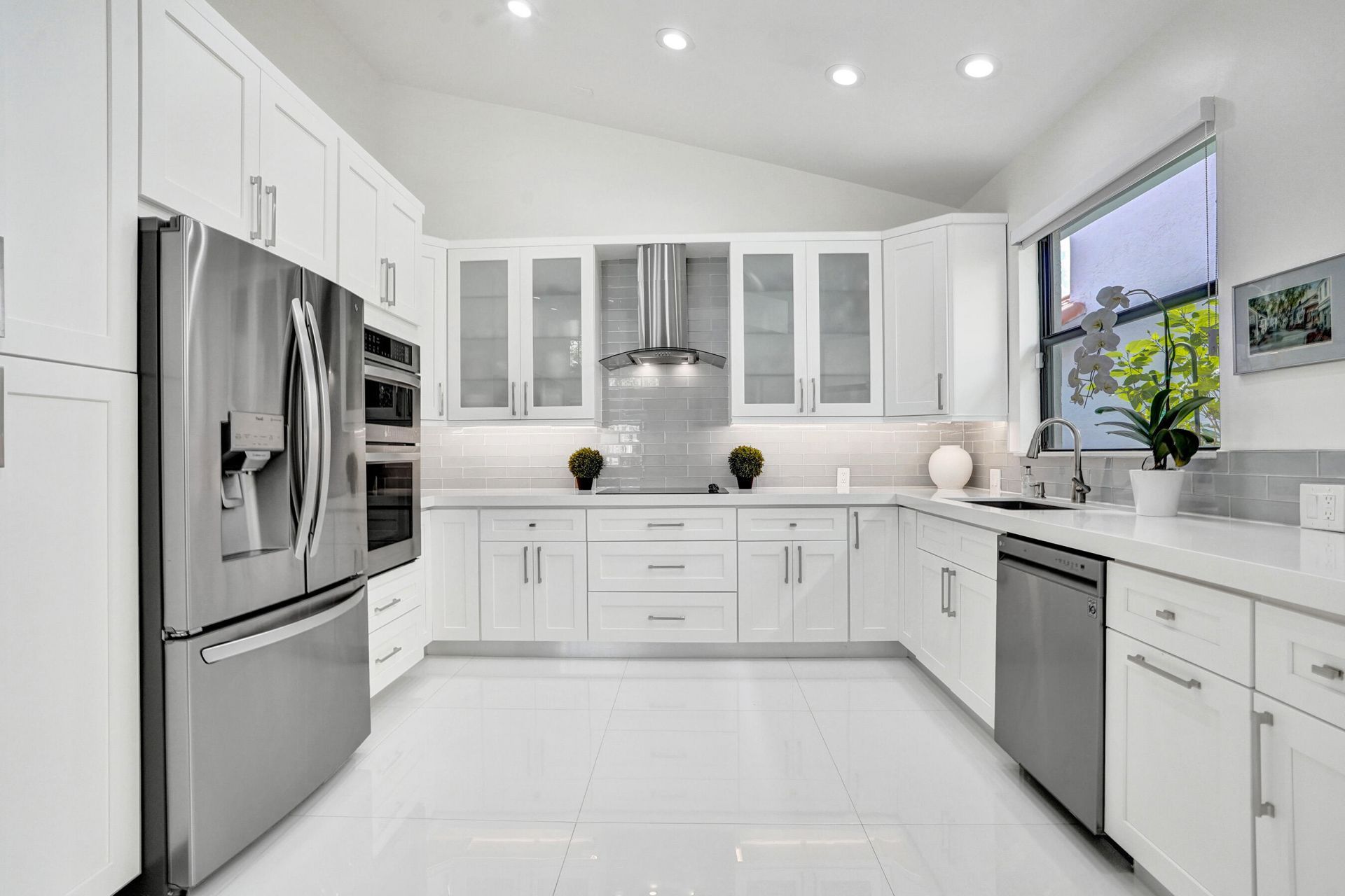 5851 NW 21st Avenue, Boca Raton, FL 33496 Photo