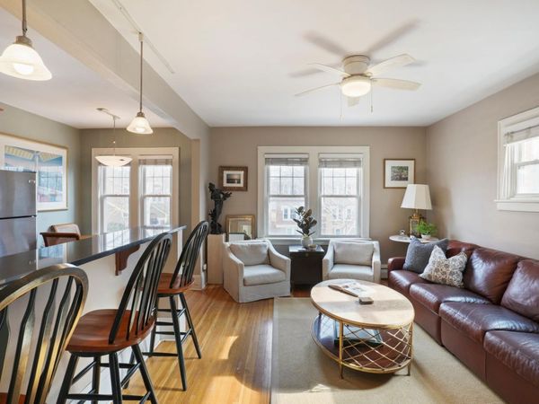 3520 Emerson Avenue S, Unit 202, Minneapolis, MN 55408