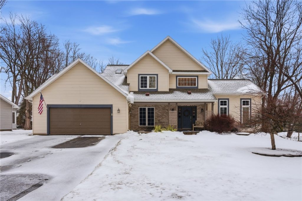 162 Straub Road, Rochester, NY 14626 Main Photo