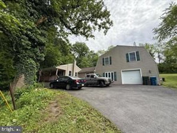 4810 FAKE ROAD, YORK, PA 17406