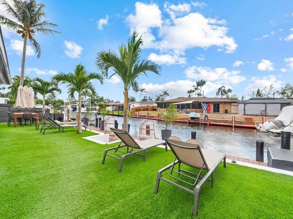 1469 NW 10th St, Dania Beach, FL 33004