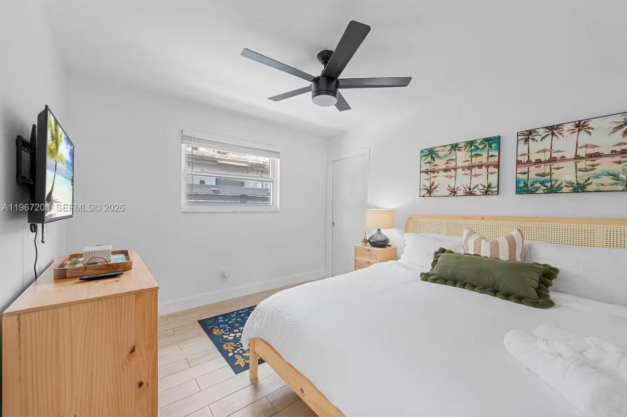 1469 NW 10th St, Dania Beach, FL 33004 Photo