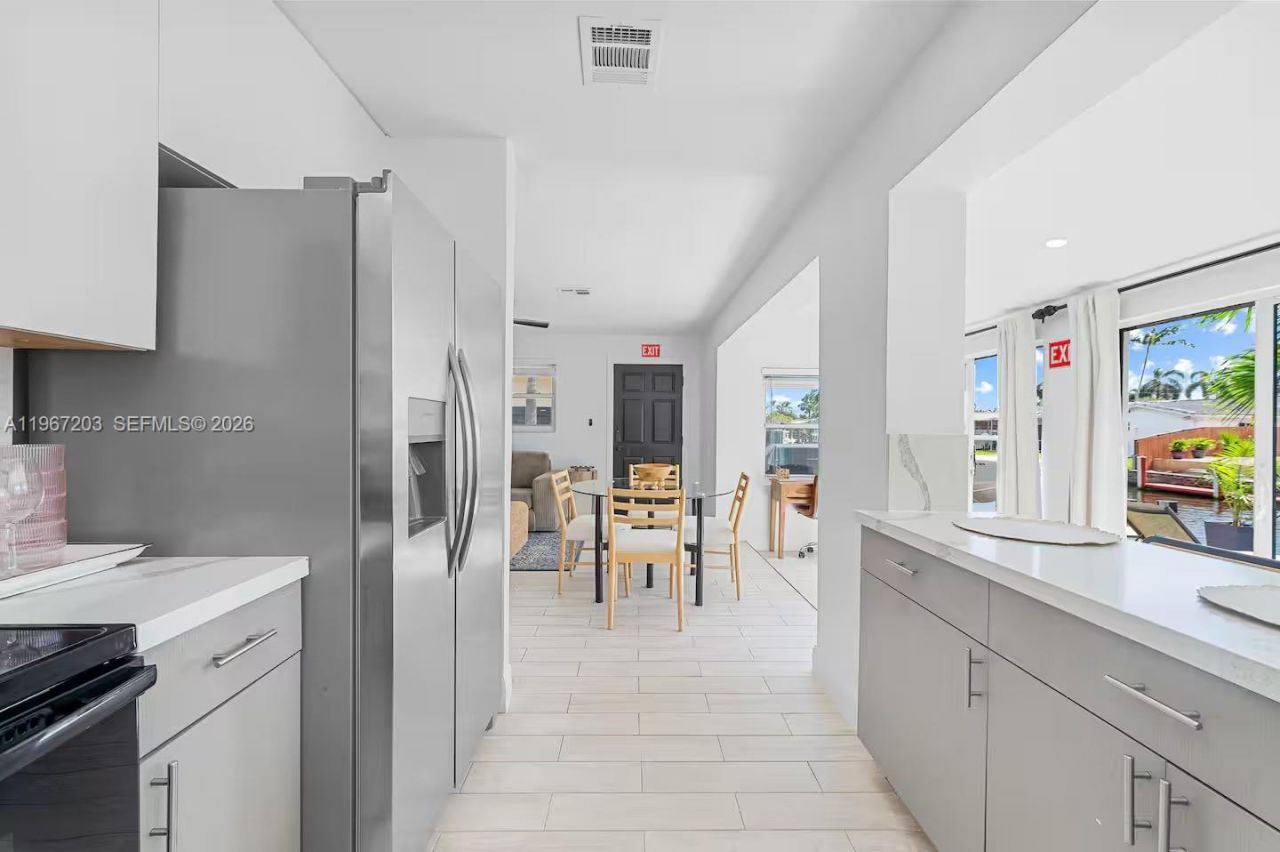 1469 NW 10th St, Dania Beach, FL 33004 Photo