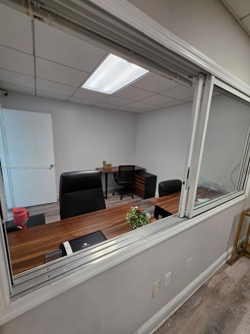 3337 NW 74th Ave, Unit 3337, Miami, FL 33122 Photo