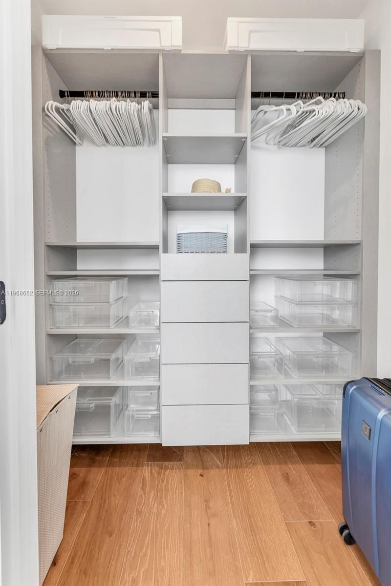 6799 Collins Ave , Unit 412, Miami Beach, FL 33141 Photo