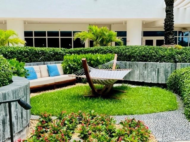 6799 Collins Ave , Unit 412, Miami Beach, FL 33141 Photo