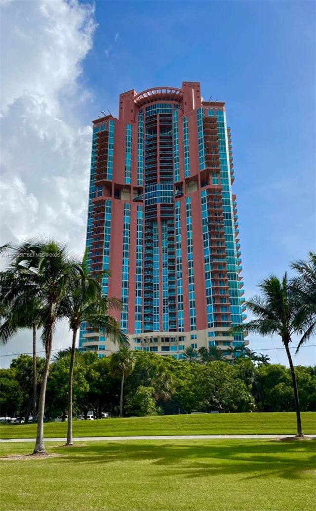 10253 NW 9th Street Cir, Unit 204-6, Miami, FL 33172 Photo