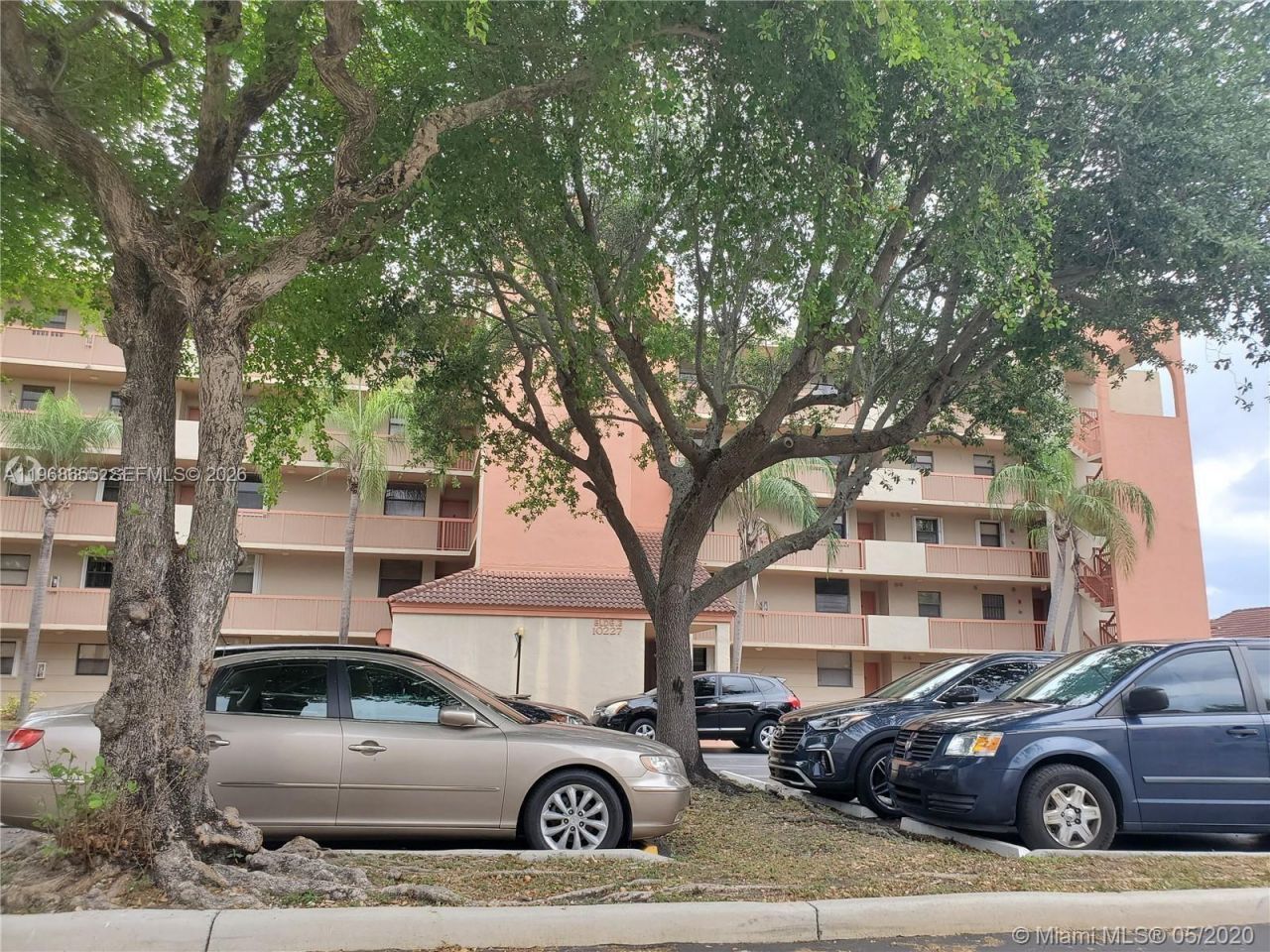 10253 NW 9th Street Cir, Unit 204-6, Miami, FL 33172 Photo