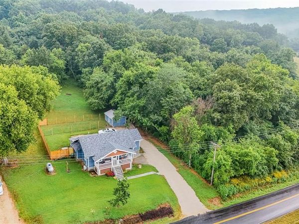 18726 State Route P , Newburg, MO 65550