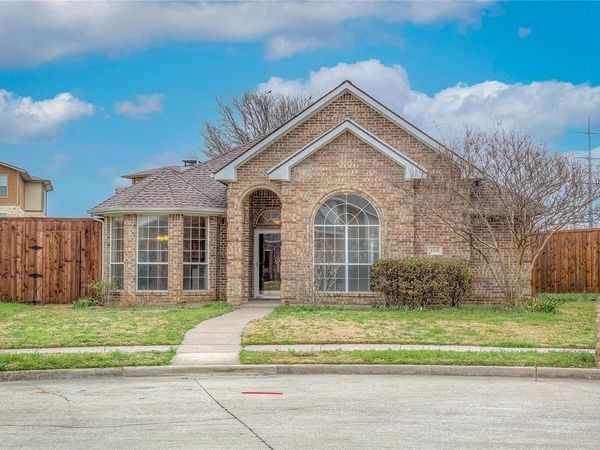 4168 Creekhollow Drive, Carrollton, TX 75010