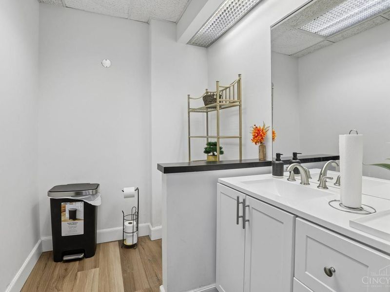 125 E 2nd Street, Dayton, OH 45402 Photo 30