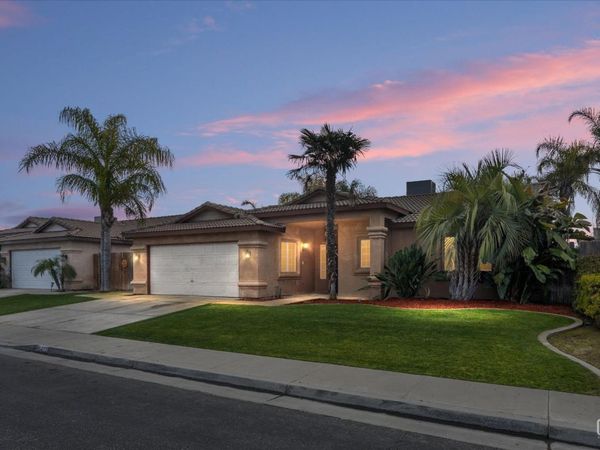 5423 Tyner Lane, Bakersfield, CA 93307