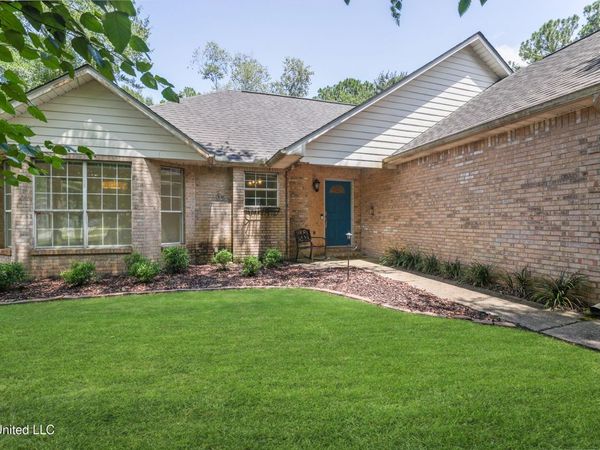 8004 Martin Bluff Road, Gautier, MS 39553