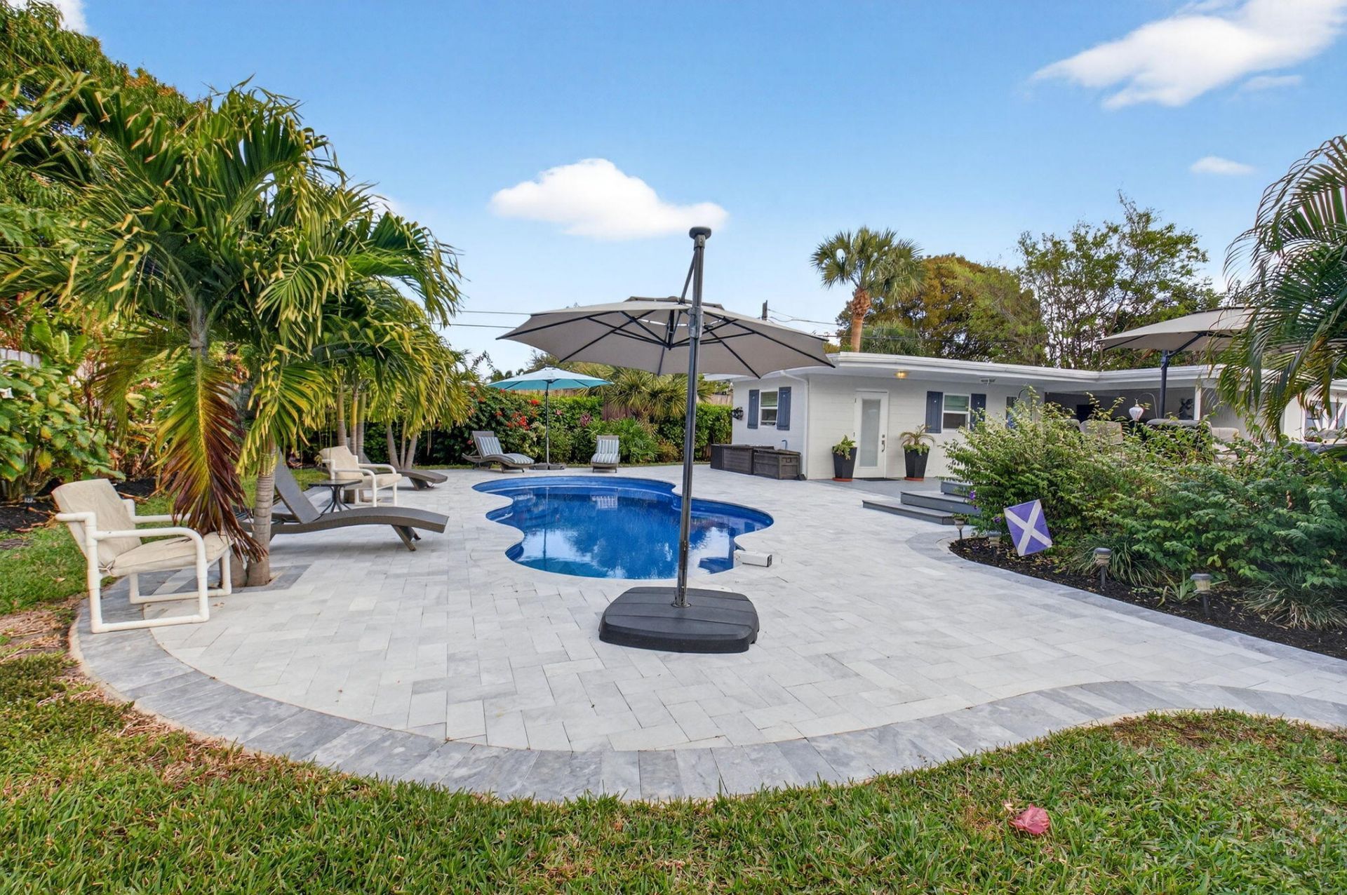 233 NE 12th Street Ne, Delray Beach, FL 33444 Photo