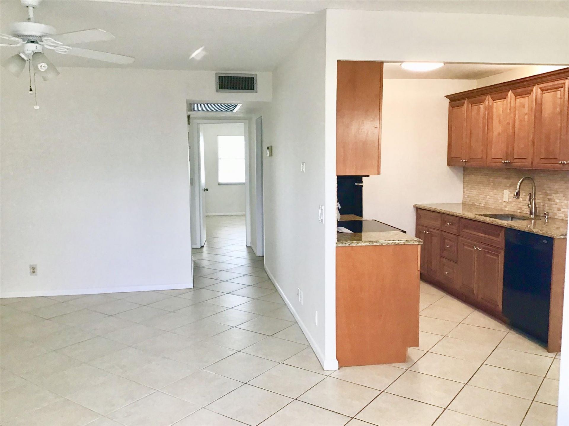 2035 Exeter B, Unit 2035, Boca Raton, FL 33434 Photo