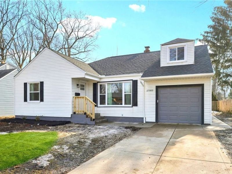 27003 Normandy Road, Bay Village, OH 44140 Photo 1