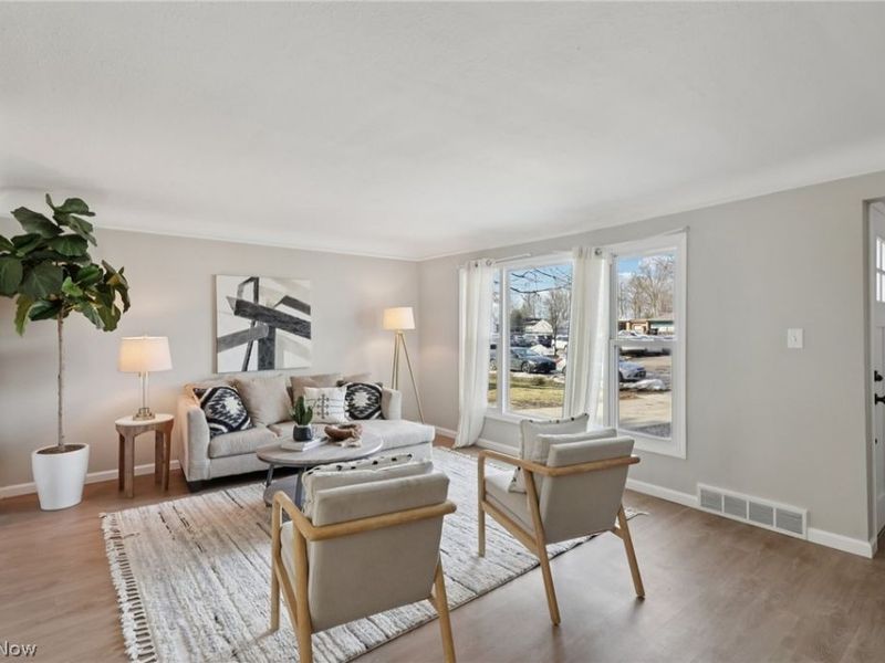 27003 Normandy Road, Bay Village, OH 44140 Photo 11