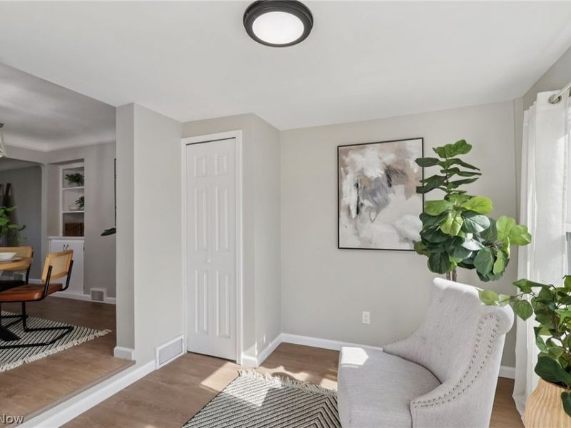 27003 Normandy Road, Bay Village, OH 44140 Photo 18