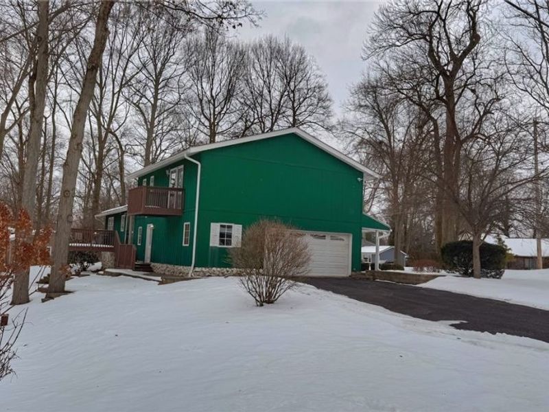 1079 Carol Lane, Tallmadge, OH 44278 Photo 5