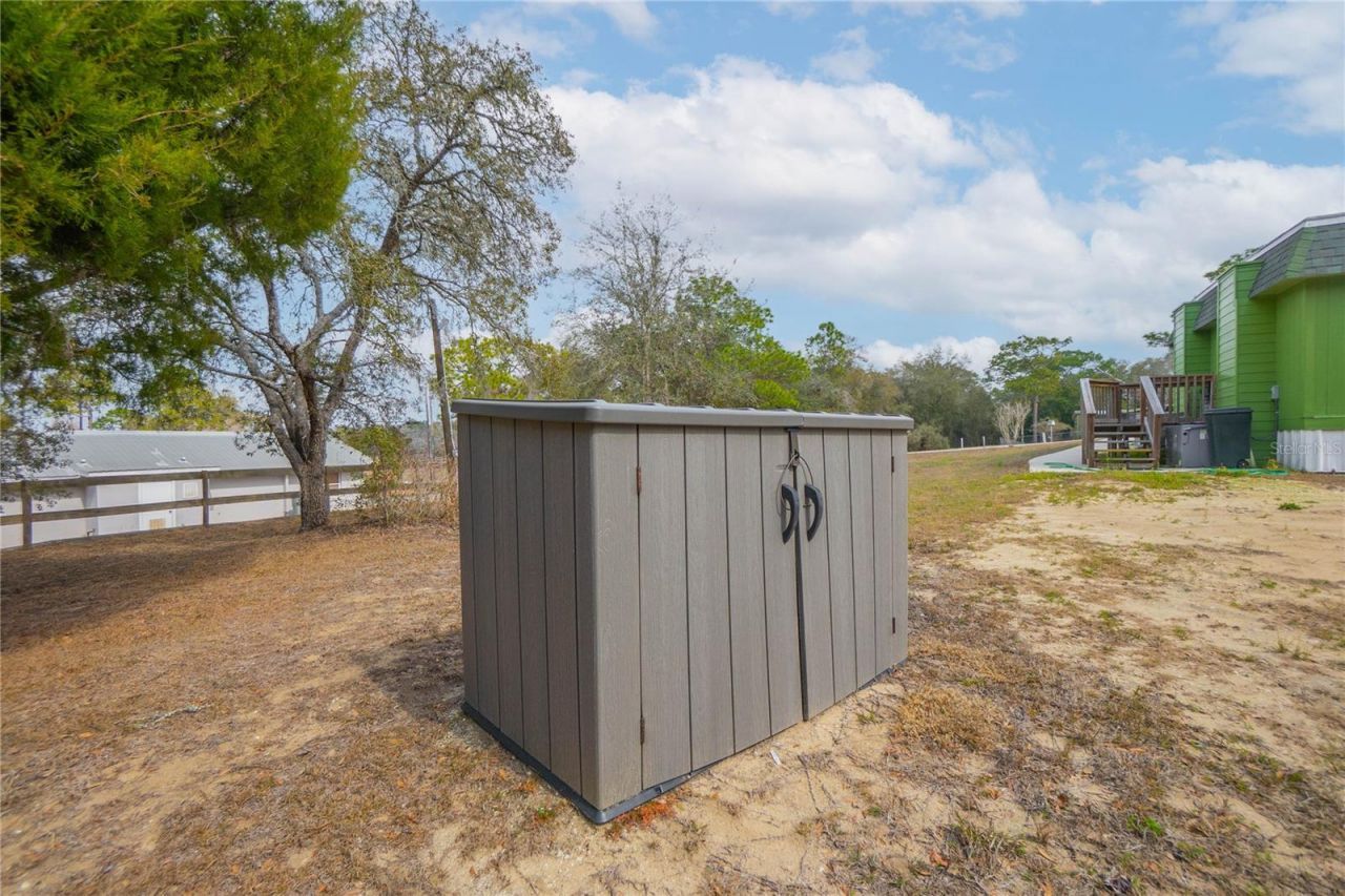 11840 N Angus Hills Terrace, Dunnellon, FL 34433 Photo