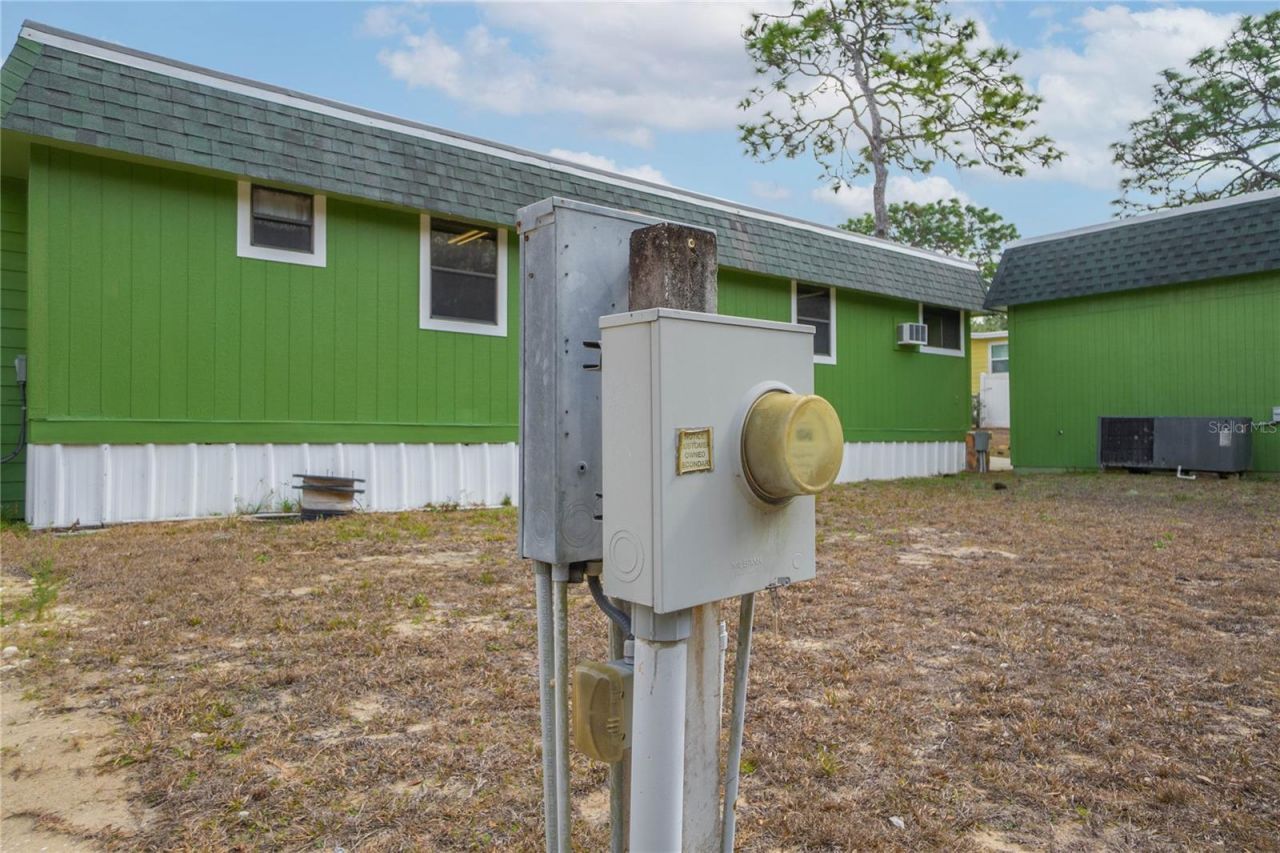11840 N Angus Hills Terrace, Dunnellon, FL 34433 Photo