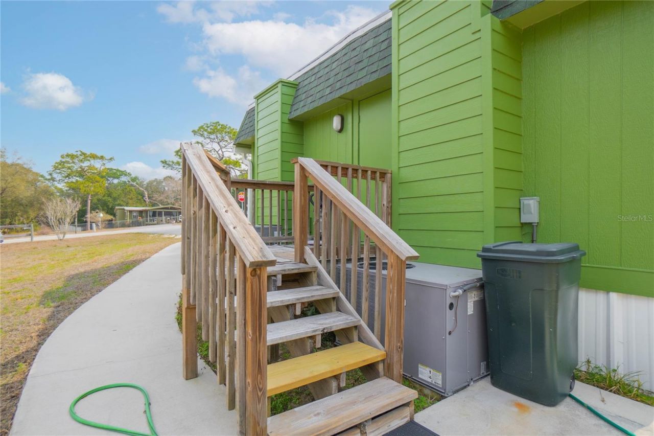 11840 N Angus Hills Terrace, Dunnellon, FL 34433 Photo