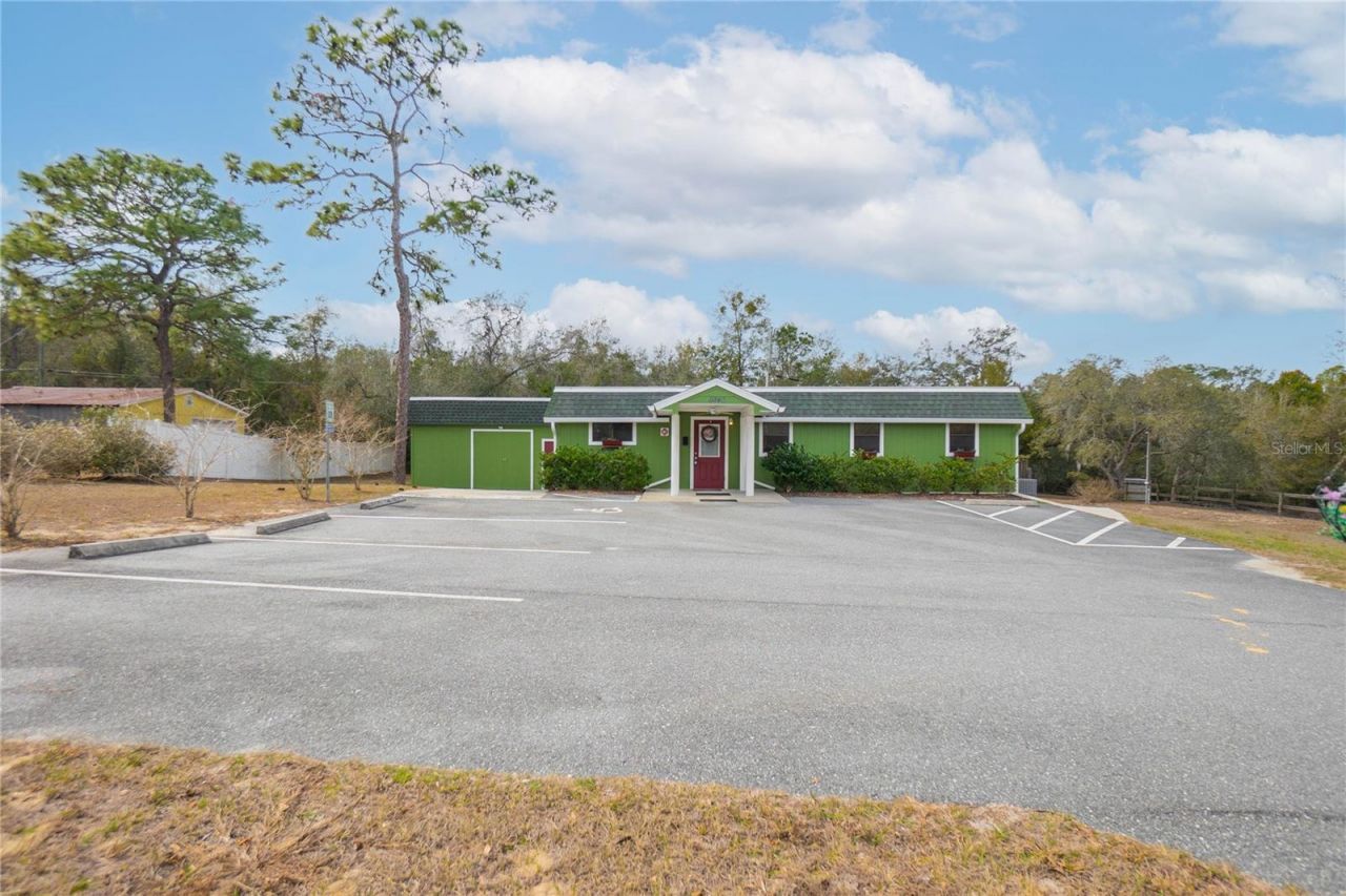 11840 N Angus Hills Terrace, Dunnellon, FL 34433 Photo