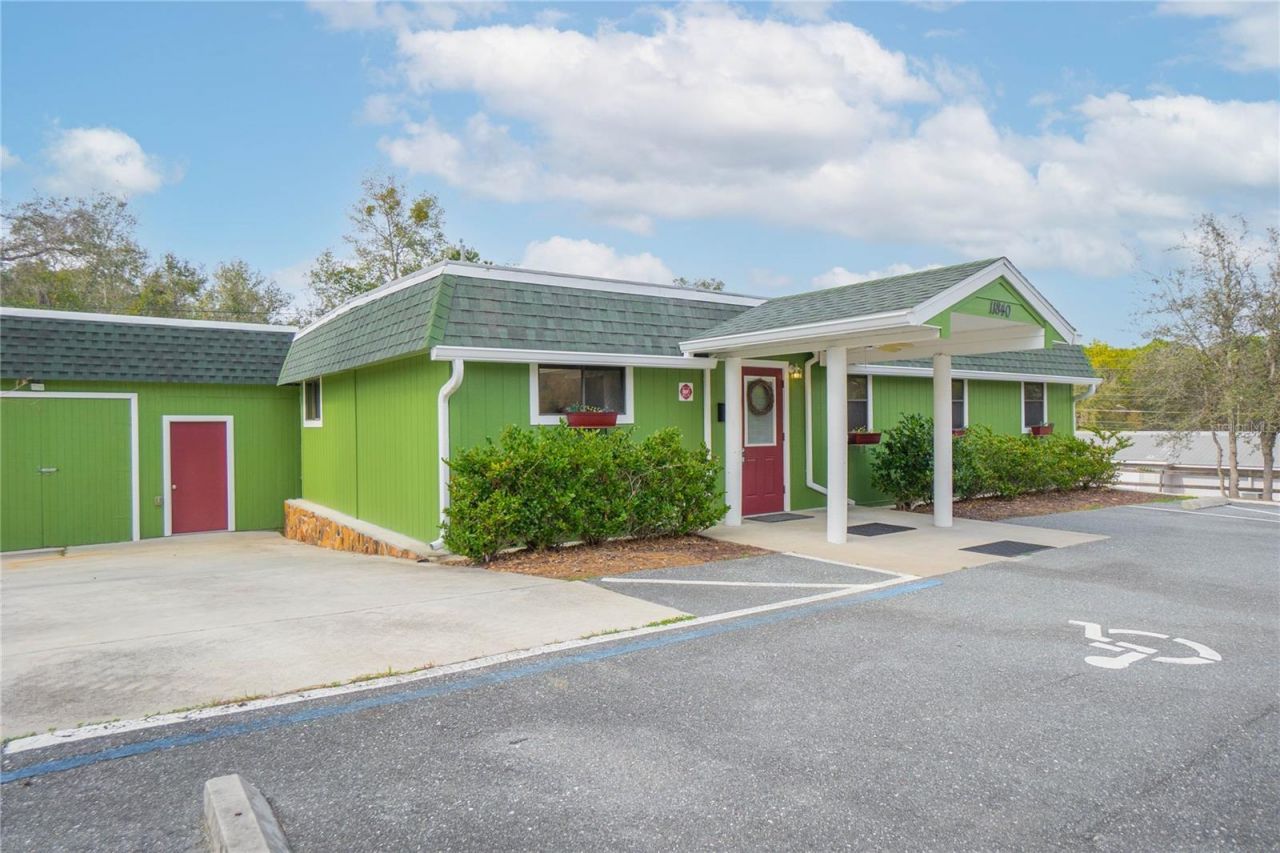 11840 N Angus Hills Terrace, Dunnellon, FL 34433 Photo