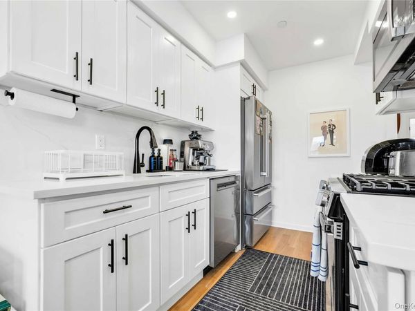 2805 21st Avenue , Unit 3, Astoria, NY 11105