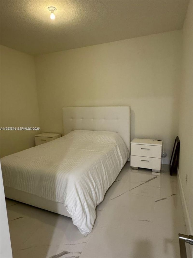 10376 NW 76th Ter, Doral, FL 33178 Photo
