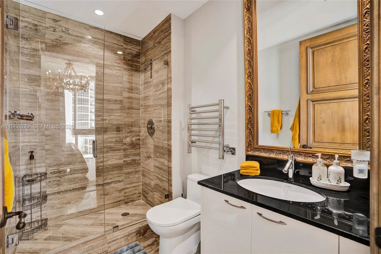 15901 Collins Ave, Unit 701, Sunny Isles Beach, FL 33160 Photo