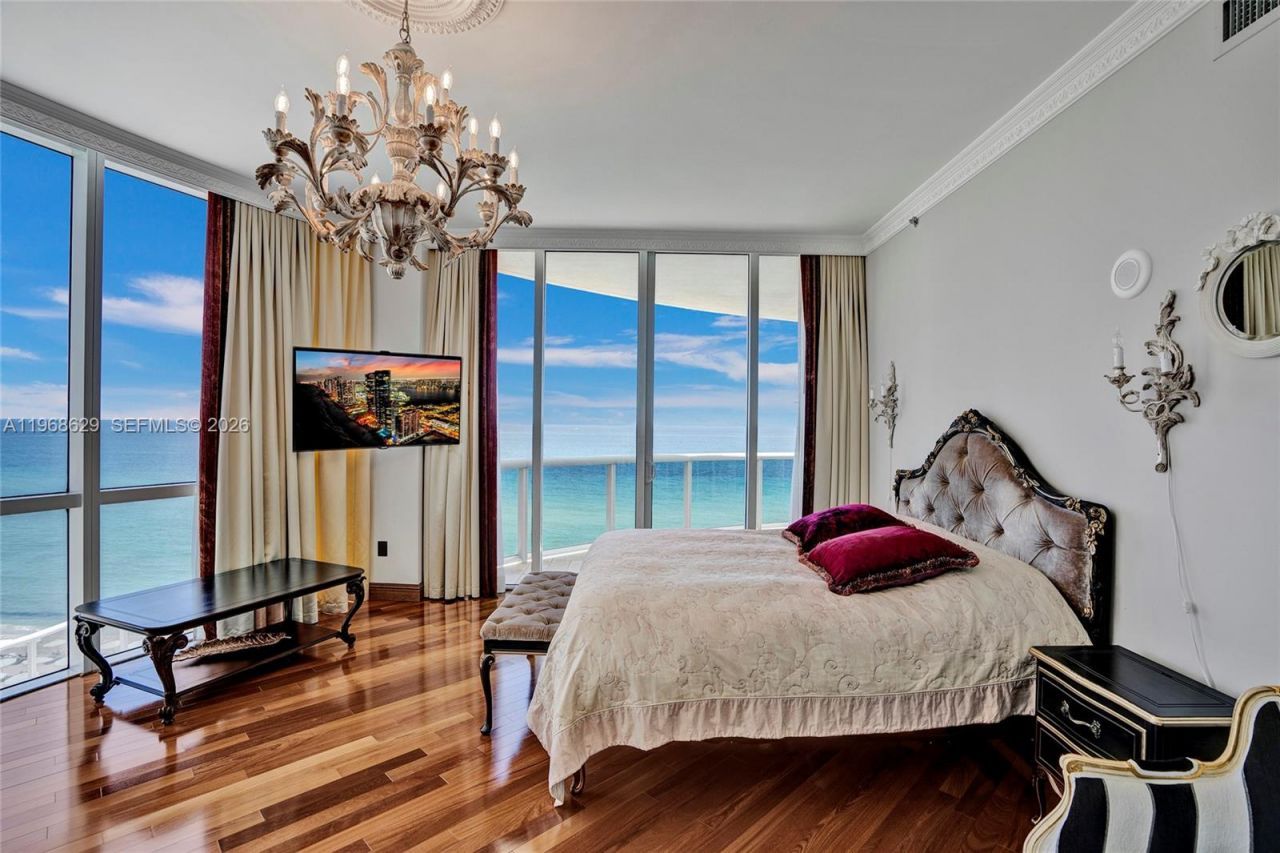 15901 Collins Ave, Unit 701, Sunny Isles Beach, FL 33160 Photo