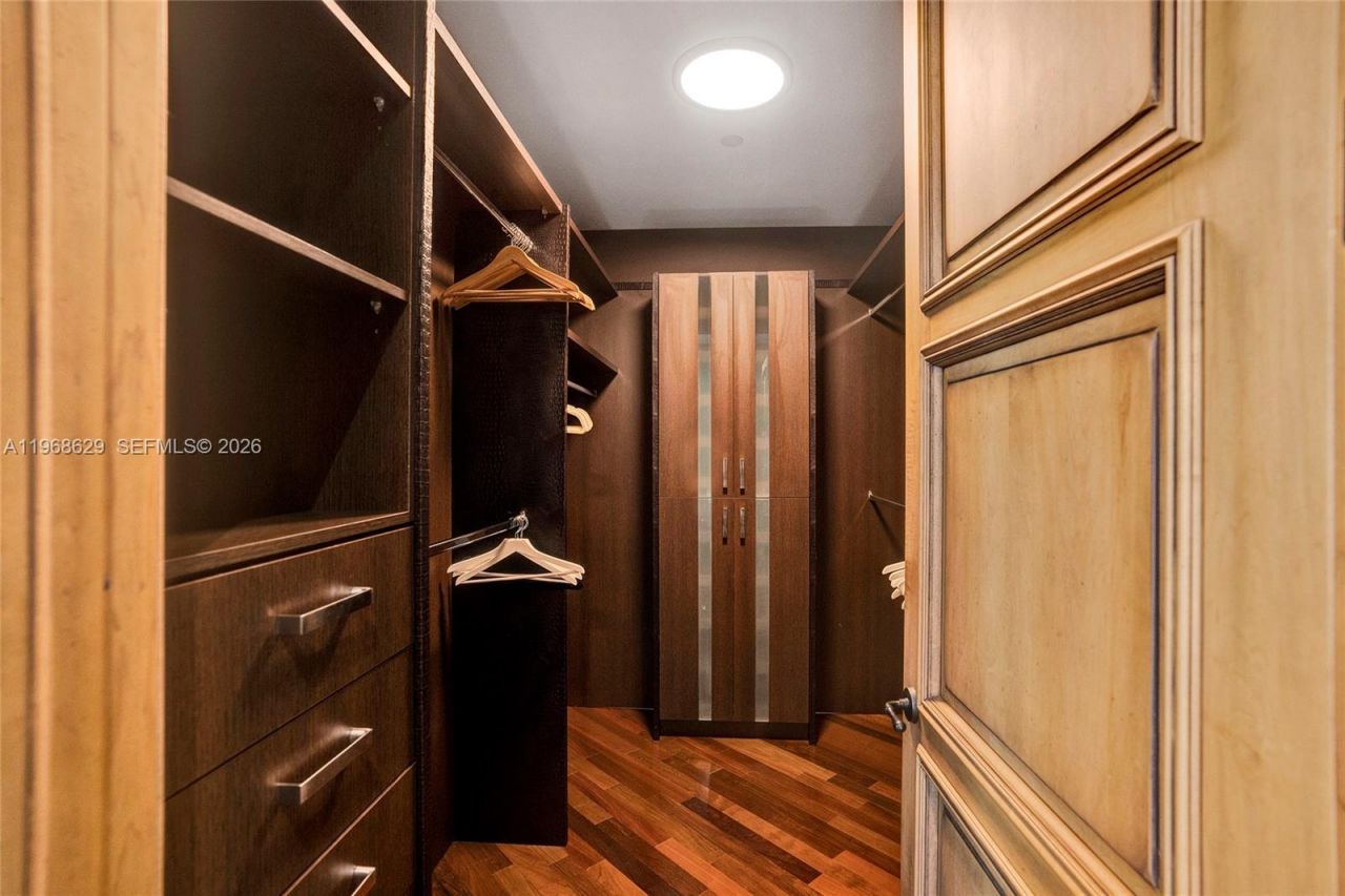 15901 Collins Ave, Unit 701, Sunny Isles Beach, FL 33160 Photo