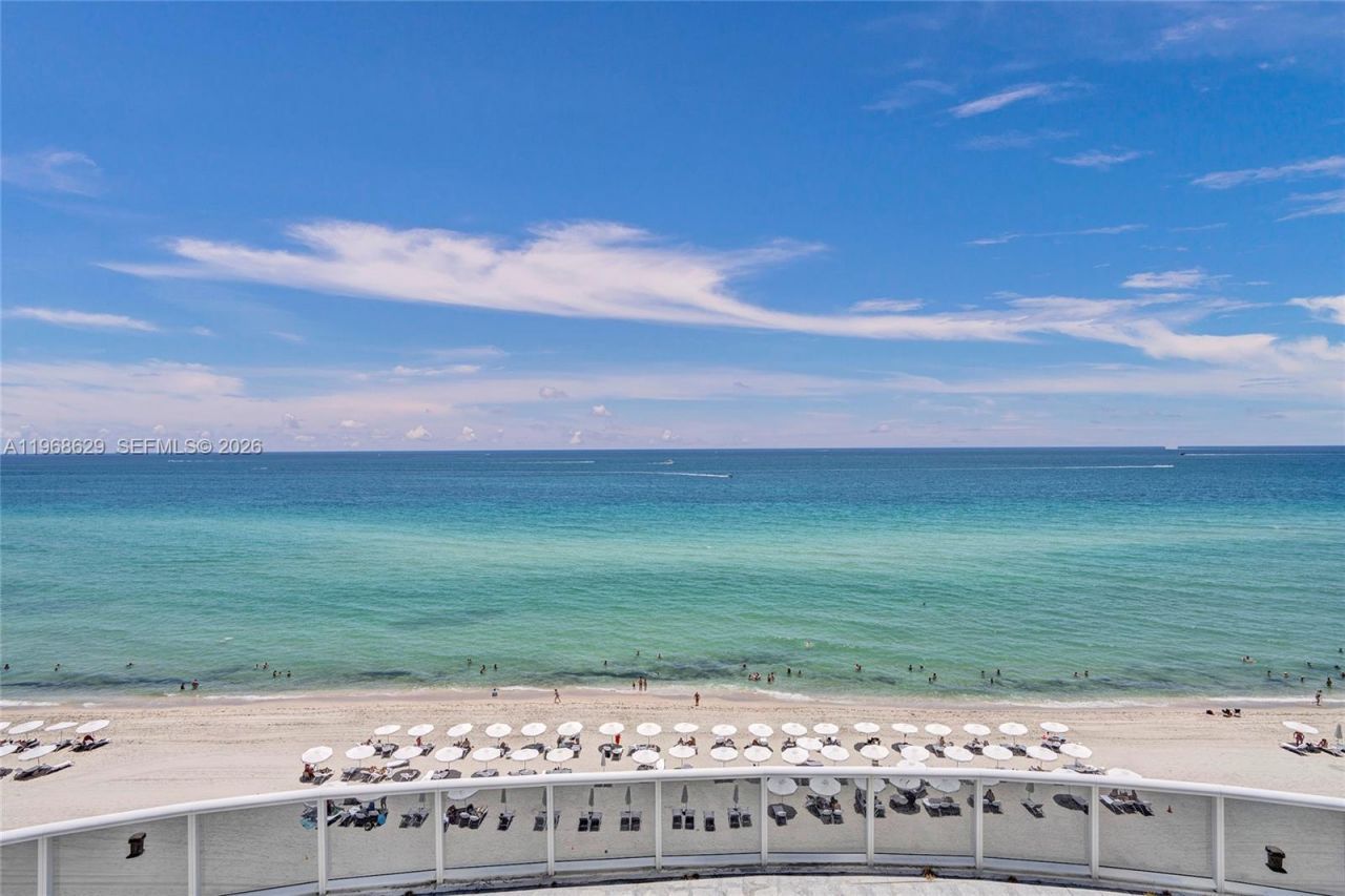 15901 Collins Ave, Unit 701, Sunny Isles Beach, FL 33160 Photo