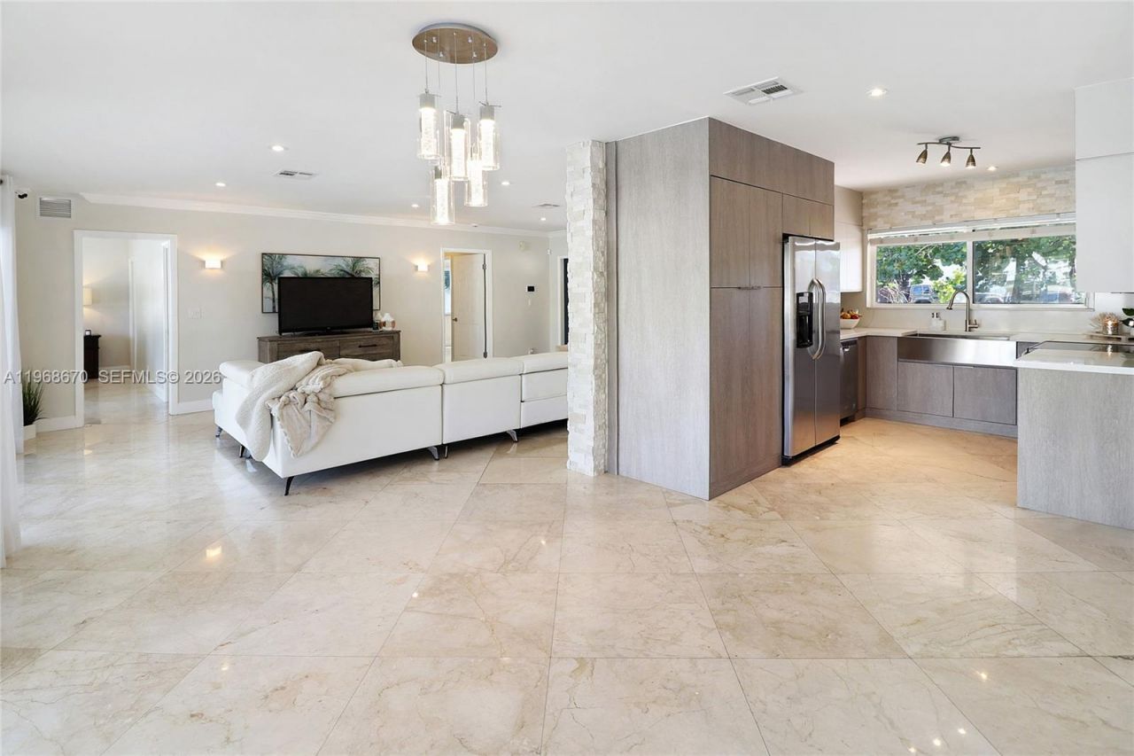 2031 NE 14th Ct, Fort Lauderdale, FL 33304 Photo