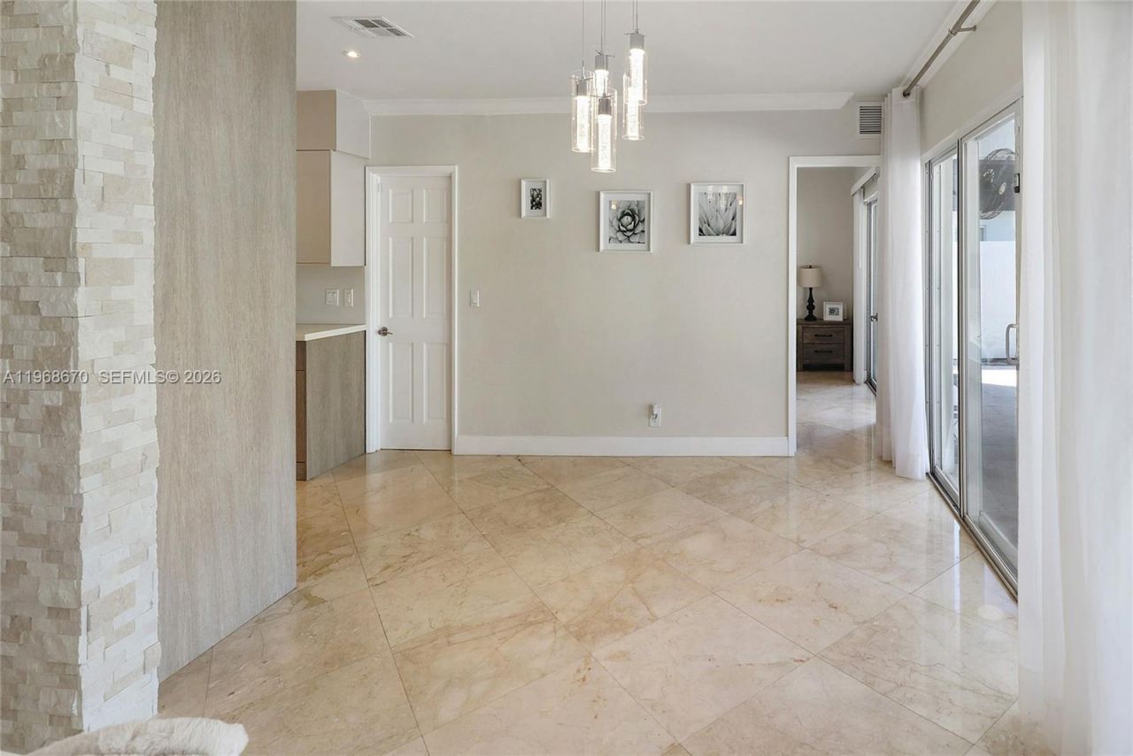 2031 NE 14th Ct, Fort Lauderdale, FL 33304 Photo