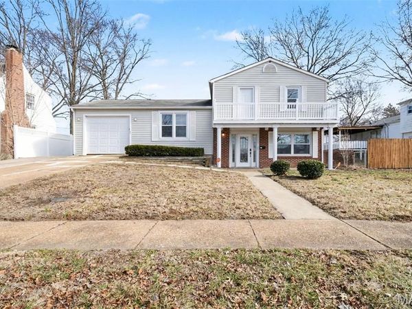 90 Brightmoor Drive, Florissant, MO 63033