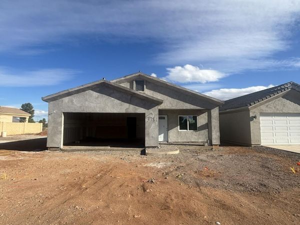 3781 Camino del Rancho, Douglas, AZ 85607