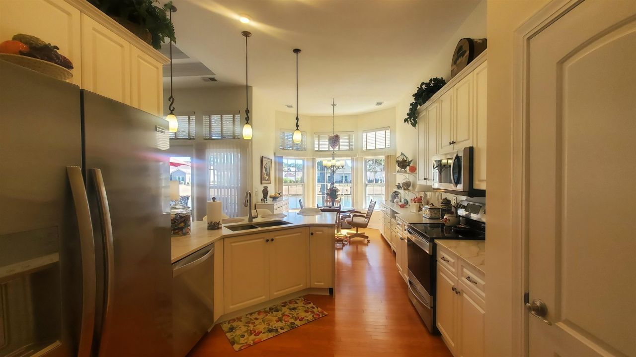 237 Saint Davids Ave. Photo 14